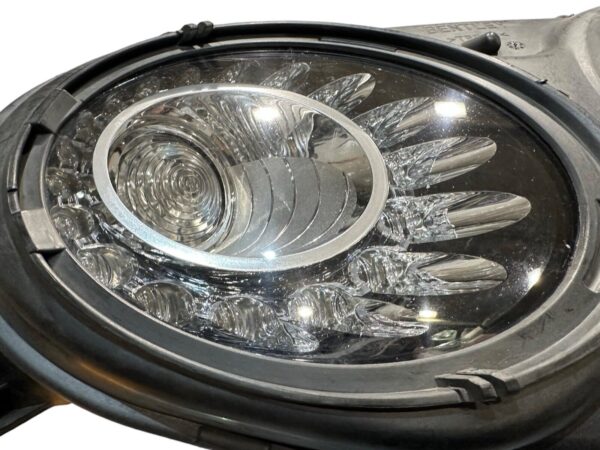 Bentley Continental GT / GTC / Headlight / Right Hand (RH) / Part Number: 3W1941016BCU - Image 4