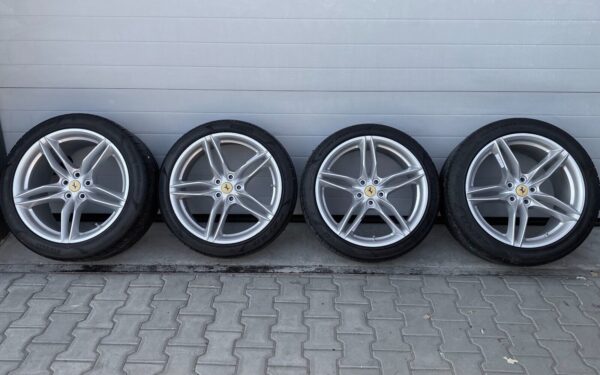 FERRARI 812 GTS Rader satz wheels set 20 inch 353971298220 2