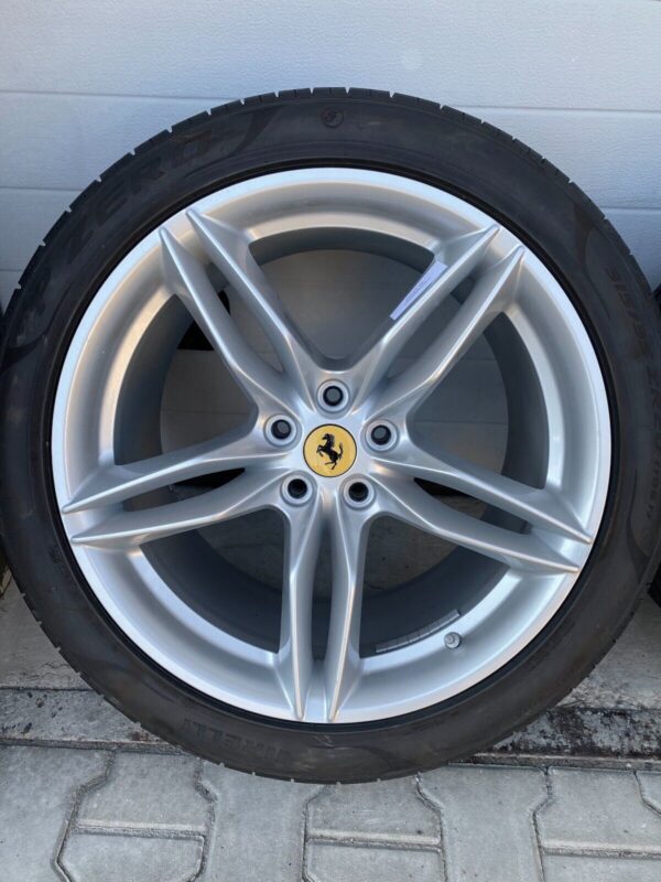 FERRARI 812 GTS Rader satz wheels set 20 inch 353971298220