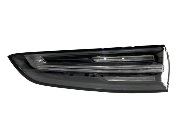 Porsche Cayenne / Tail Light (Rear LH) / Part Number: 9Y0945095K / Color: White