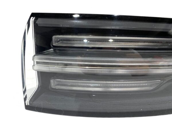 PORSCHE CAYENNE Rucklicht tail light rear RH nr 9Y0945096B WEISS WHITE 354173393630 2