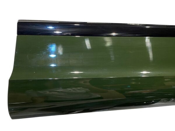 BENTLEY BENTAYGA Turverkleidung RH door panel side skirt 36A853072 36A853102A 354920269371 2