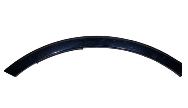 Bentley Bentayga / Rear Right Wheel Trim Arch Molding / Part Number: 36A853818