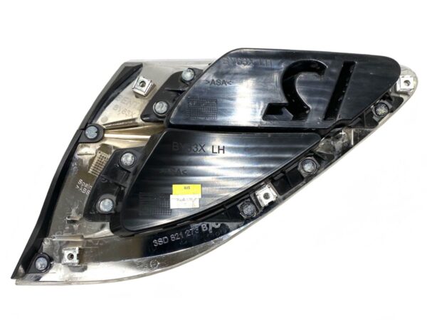 Bentley Continental GT / Left Grille (Left Vent Grill Fender) / Part Number: 3SD821273B - Image 4