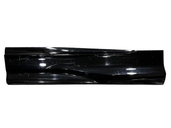 Lamborghini Urus / Door Panel Side Skirt / Left Hand (LH) / Part Number: 4ML853969