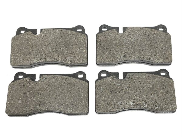 Maserati GranTurismo MC Stradale / Kit of Rear Brake Pads / Part Number: 673010324 - Image 3