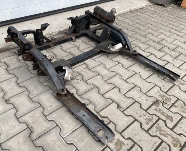 MASERATI QUATTROPORTE vorne achstrager achse front sub frame 353495174681 2