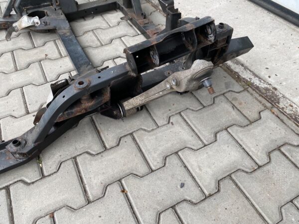 MASERATI QUATTROPORTE vorne achstrager achse front sub frame 353495174681 5