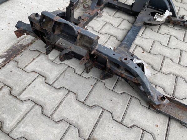 MASERATI QUATTROPORTE vorne achstrager achse front sub frame 353495174681 6