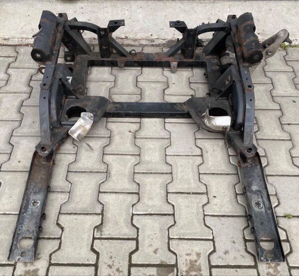 MASERATI QUATTROPORTE vorne achstrager achse front sub frame 353495174681