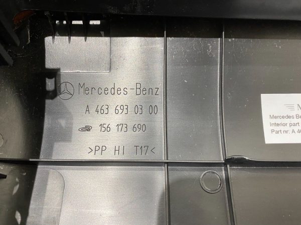 MERCEDES BENZ AMG G63 innenteil BRAUN interior part BROWN nr A4636930300 354630067071 3