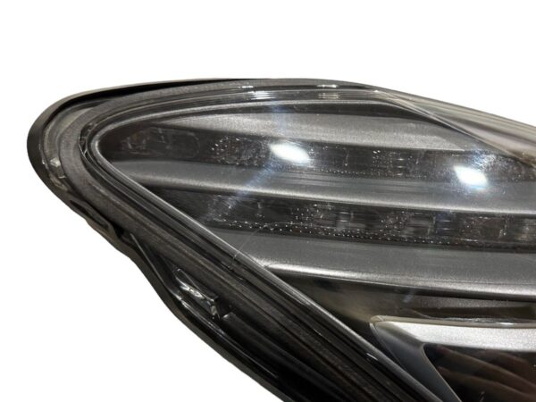 Mercedes-Benz SLS / Right Headlight / Part Number: A1978201061 - Image 3