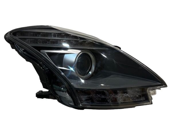 Mercedes-Benz SLS / Right Headlight / Part Number: A1978201061