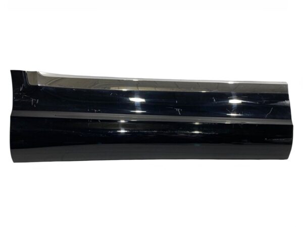 BENTLEY BENTAYGA Turverkleidung RH door panel side skirt 36A853254A 36A853074 354064717402