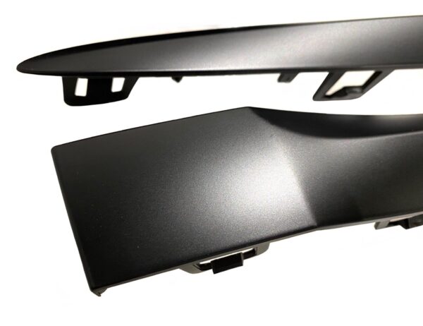 Bentley Continental GT / GTC / Rear Trim / Part Numbers: 3W3807819B, 3W3807820B - Image 3