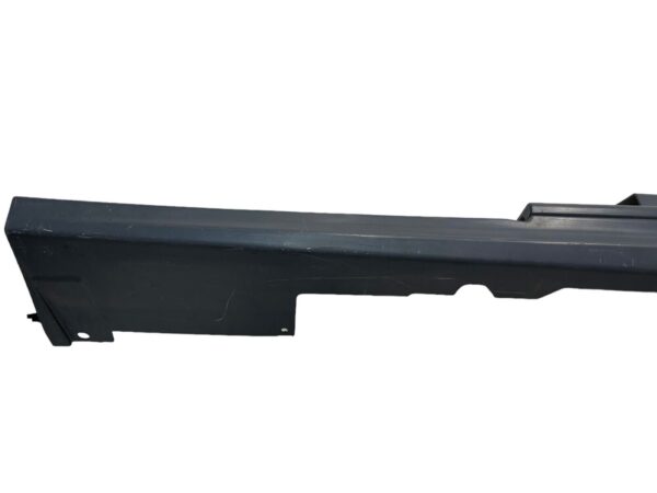 Ferrari F12 Berlinetta / Side Skirt Trim / Left Side (LH) / Part Numbers: 84306400, 84306310 - Image 3