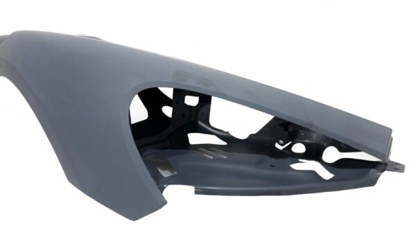 McLaren 620R 570S 600LT / Carbon Front Right Fender / Part Number: 13AA716MP - Image 3