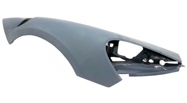 McLaren 620R 570S 600LT / Carbon Front Right Fender / Part Number: 13AA716MP