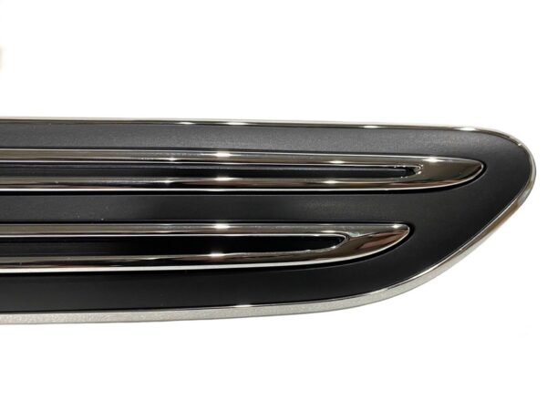 MERCEDES SL63 AMG abdeckung fender cover grill RH A2328806801 A2326987400 354906942712 3