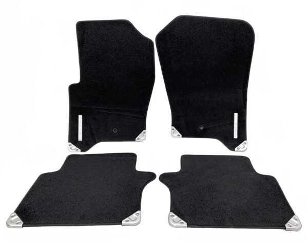 Range Rover Sport / Floor Mats / Color: Black