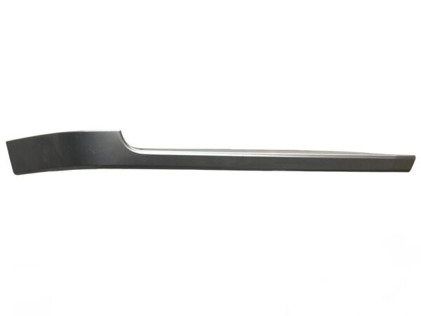 Range Rover Vogue / Right Bumper Trim Strip / Part Number: CK52-17D752-AD