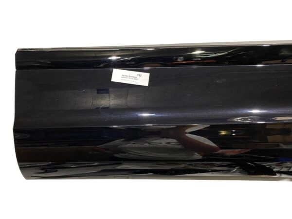 Bentley Bentayga / Left Door Panel Side Skirt / Part Nr.: 36A853253A, 36A853073 - Image 3