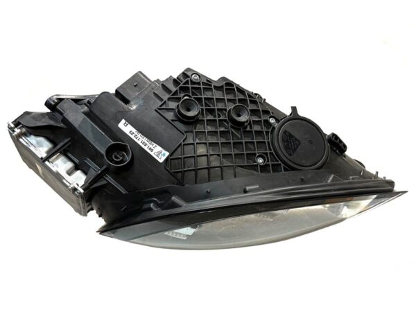 Porsche 991 / Right Headlight / Part Numbers: 99163117223, 7PP941329T - Image 5