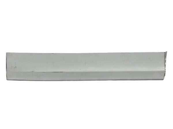 Porsche Cayenne / Rear Door Panel Side Molding Trim / Part Number: 9Y0839096