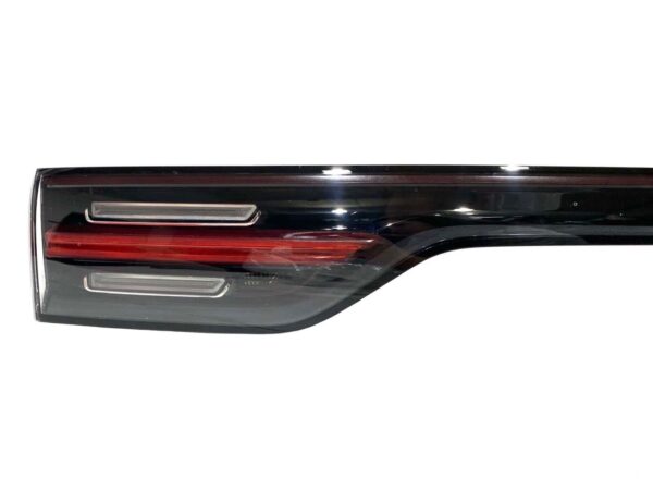 Porsche Cayenne / Tail Light (Rear) / Part Number: 9Y0945081F / Color: Red - Image 3