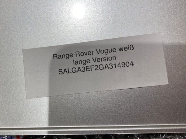 Range Rover Land Vogue / Front Grill / Part Number: CK52 8200 CF - Image 7