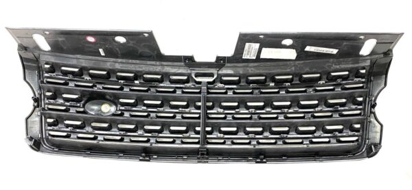 Range Rover Land Vogue / Front Grill / Part Number: CK52 8200 CF - Image 8