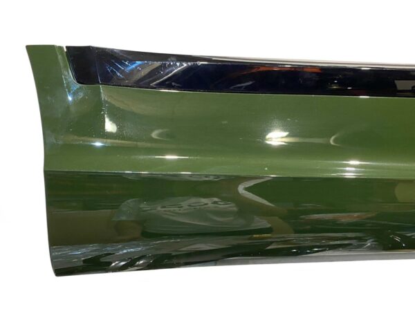 BENTLEY BENTAYGA Turverkleidung RH door panel side skirt 36A853254A 36A853074 354906601626 2