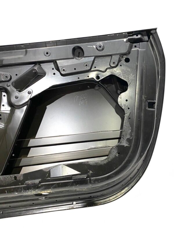 Ferrari FF / Right Door / New / Part Number: 81729200 - Image 7