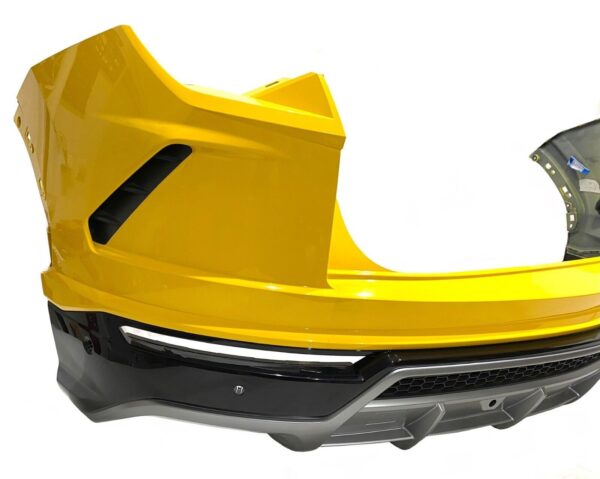 LAMBORGHINI URUS hintere Stosstange rear bumper GELB YELLOW 353391864476 2