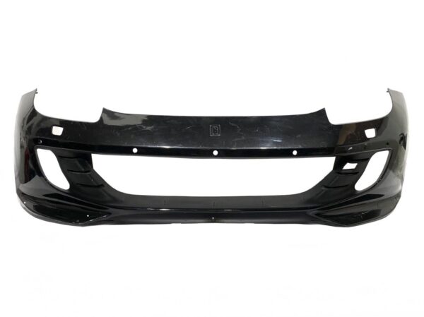 Ferrari GTC4 Lusso / Front Bumper / Part No: 87687300