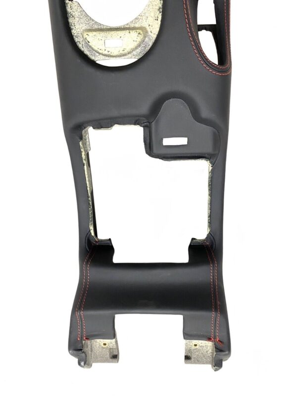 Mercedes-Benz SLR McLaren / Center Console / Part Number: 7N0057 - Image 4