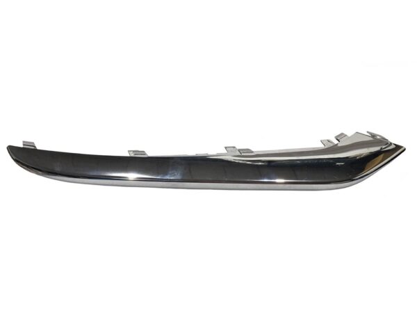 Rolls-Royce Cullinan / Bumper Trim Cover (Right Side) / Part No.: 51117448914