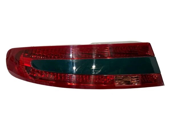 Aston Martin DB9 DBS / Rear Tail Light / Left Hand (LH) / Part Number: 8D33-13405-AD