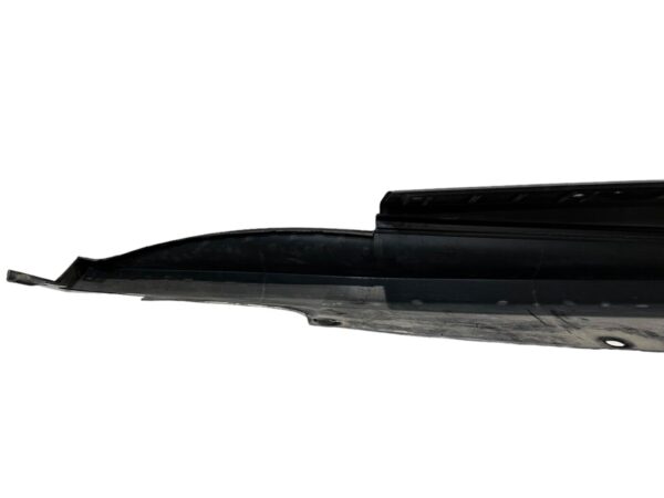 Ferrari F12 Berlinetta / Side Skirt Trim / Left Side (LH) / Part Numbers: 84306400, 84306310 - Image 8