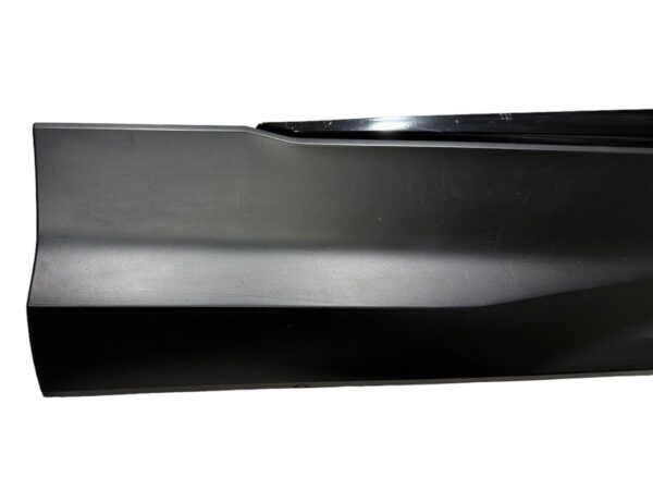 Lamborghini Urus / Door Panel Side Skirt / Right Hand (RH) / Part Number: 4ML853970 - Image 3