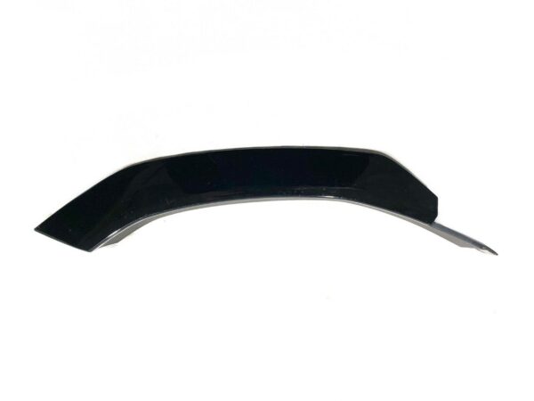 Lamborghini Urus / Right Wheel Arch Cover / Part Number: 4ML854820