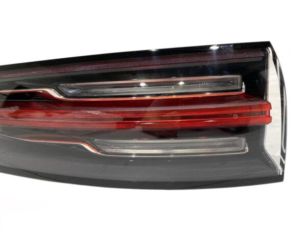 PORSCHE CAYENNE Rucklicht tail light rear LH nr 9Y0945095G RED ROT 354645947728 3