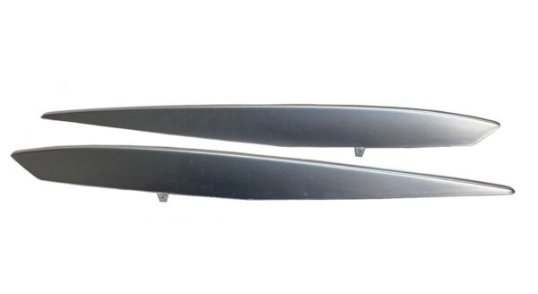 Mercedes SLS / Fender Fin Set (Left and Right) / Part Numbers: A1976900081, A1976900181