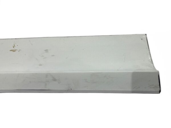 Porsche Cayenne / Front Left Hand (LH) Door Panel Side Molding Trim / Part Number: 9Y0837095 - Image 4