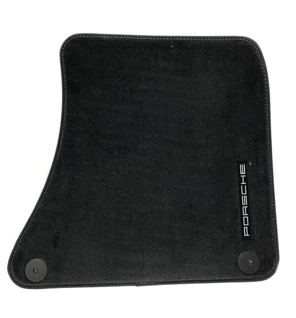 Porsche Macan RHD / Original Floor Mats / Color: Black - Image 4