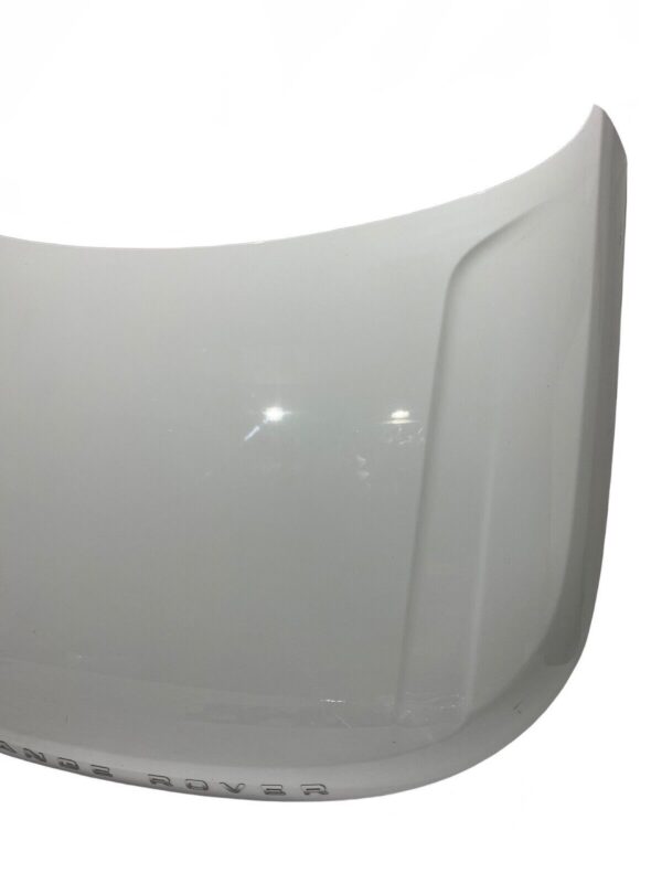 Range Rover Vogue / Front Bonnet / White - Image 5