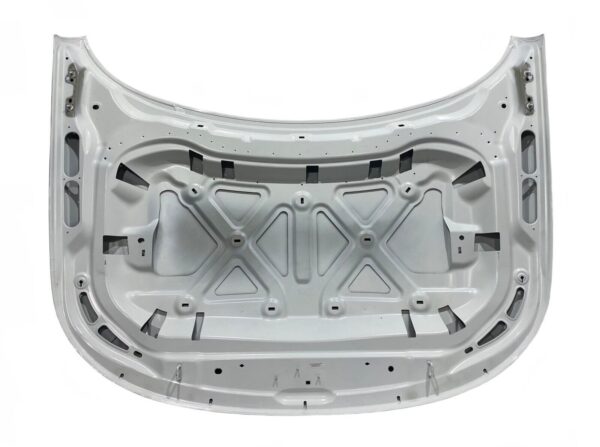 Range Rover Vogue / Front Bonnet / White - Image 6